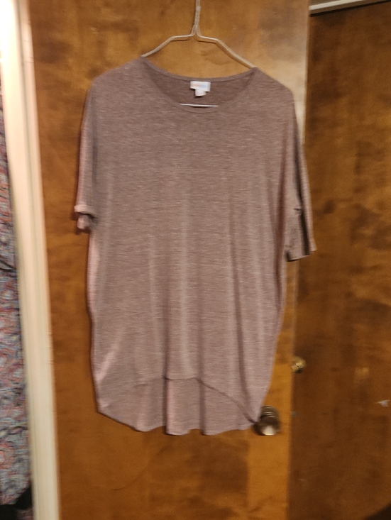LuLaRoe Tops - LuLaRoe Brown Short Sleeve Tee